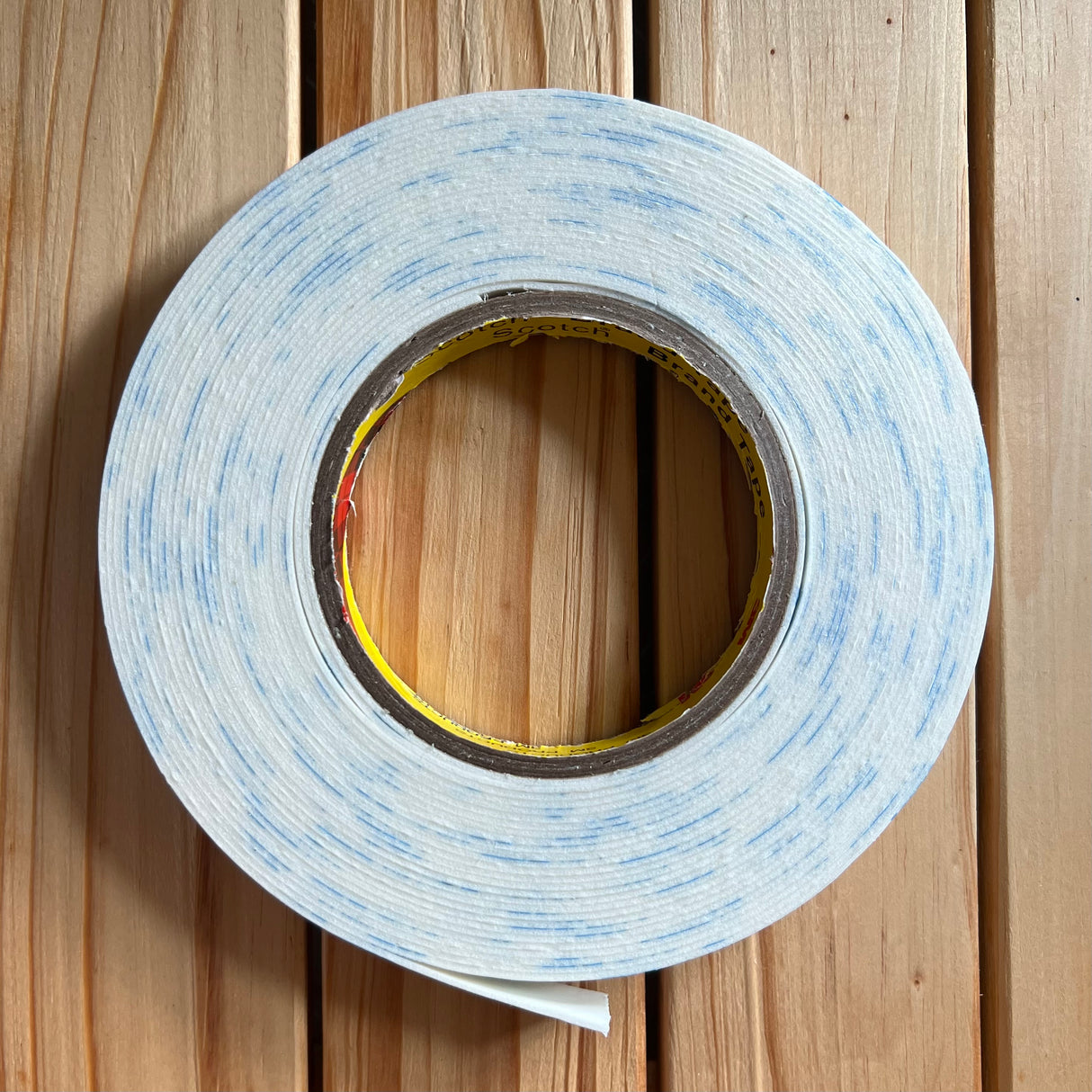 Click'n Tile Starter Pack (Mounting Tape + Suction Cup) Click'n Tile Starter Pack (Mounting Tape + Suction Cup)