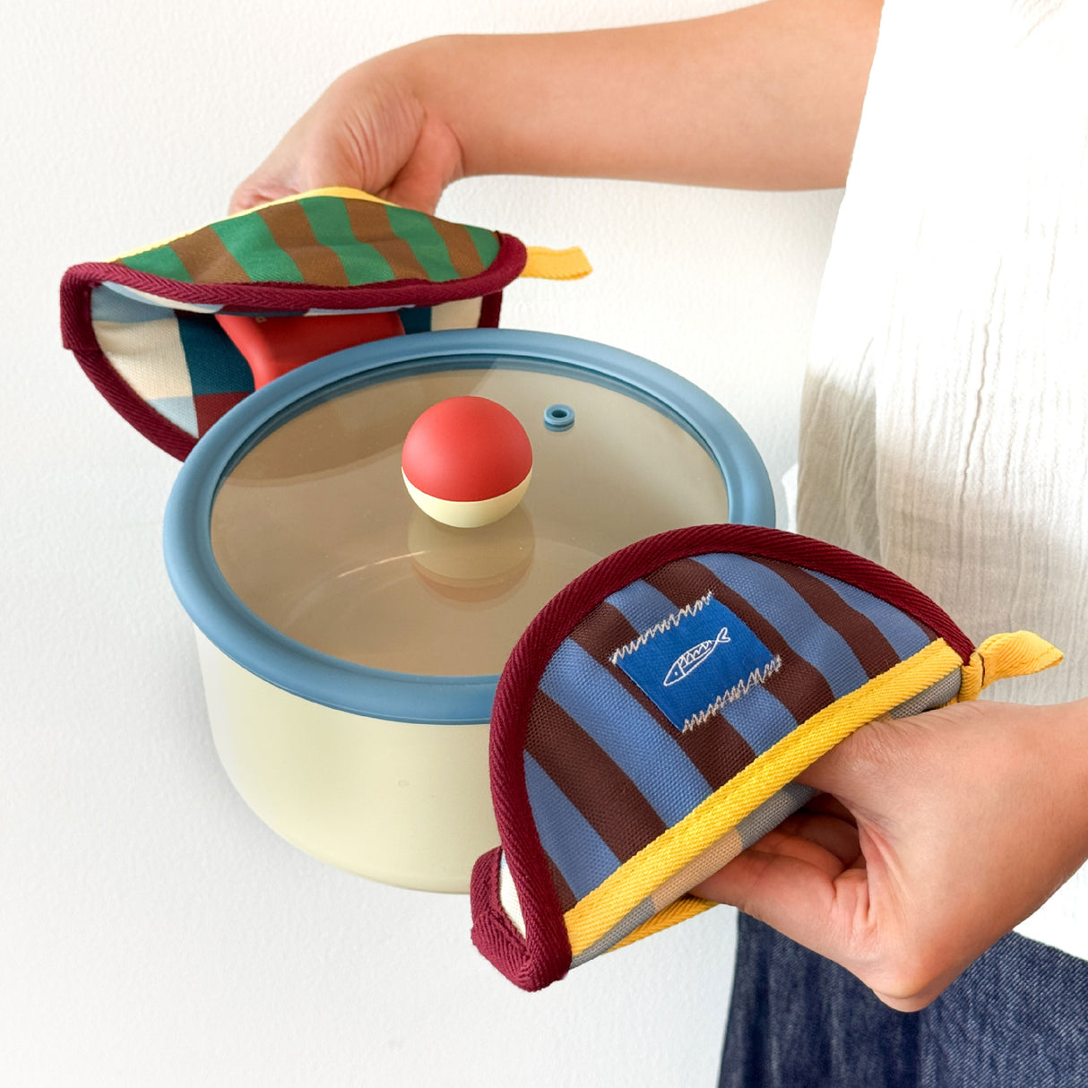 Sardine Pot Holder